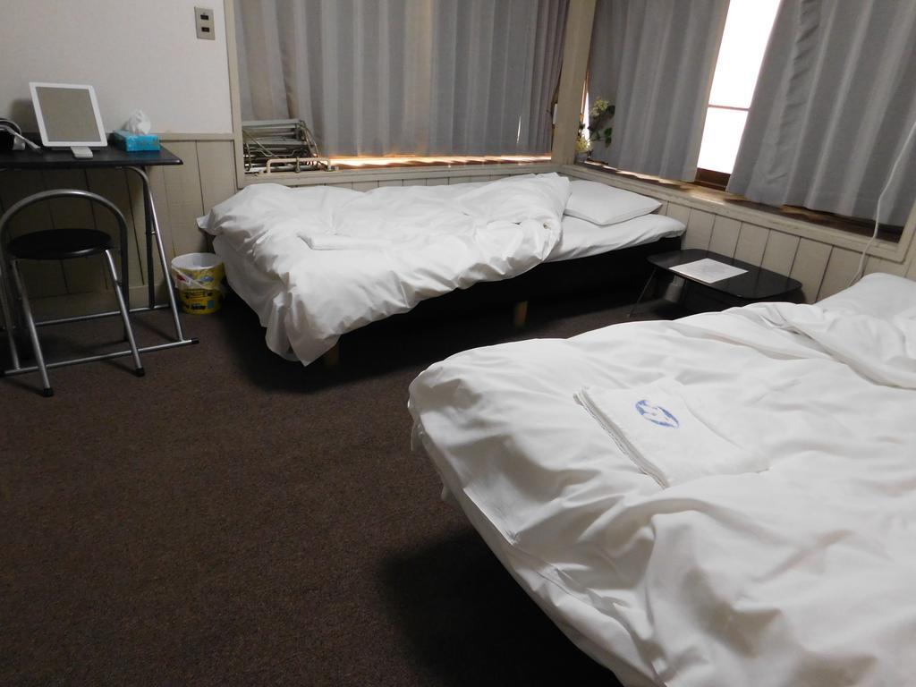 Twin Room with Shared Bathroom