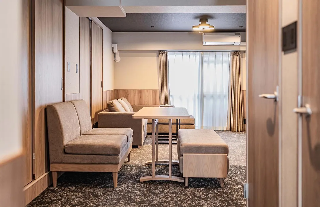 Apartment Hotel 11 Shinsaibashi 4-1
